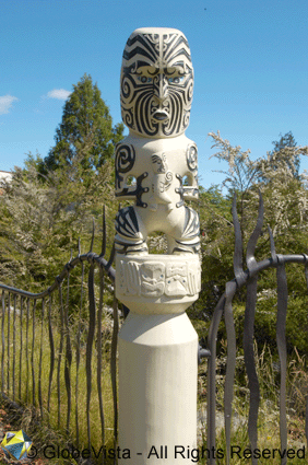 Tunohopu sculpture